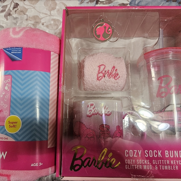 Barbie Other - NIB Barbie Cozy Sock Bundle - Pink